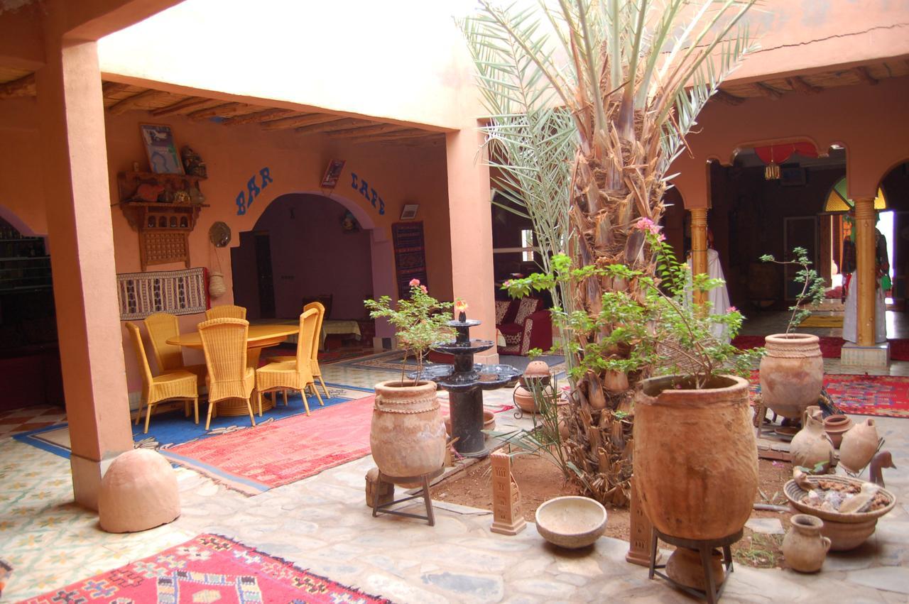 Hotel Kasbah Meteorites Imi n'Ouzrou Exterior foto