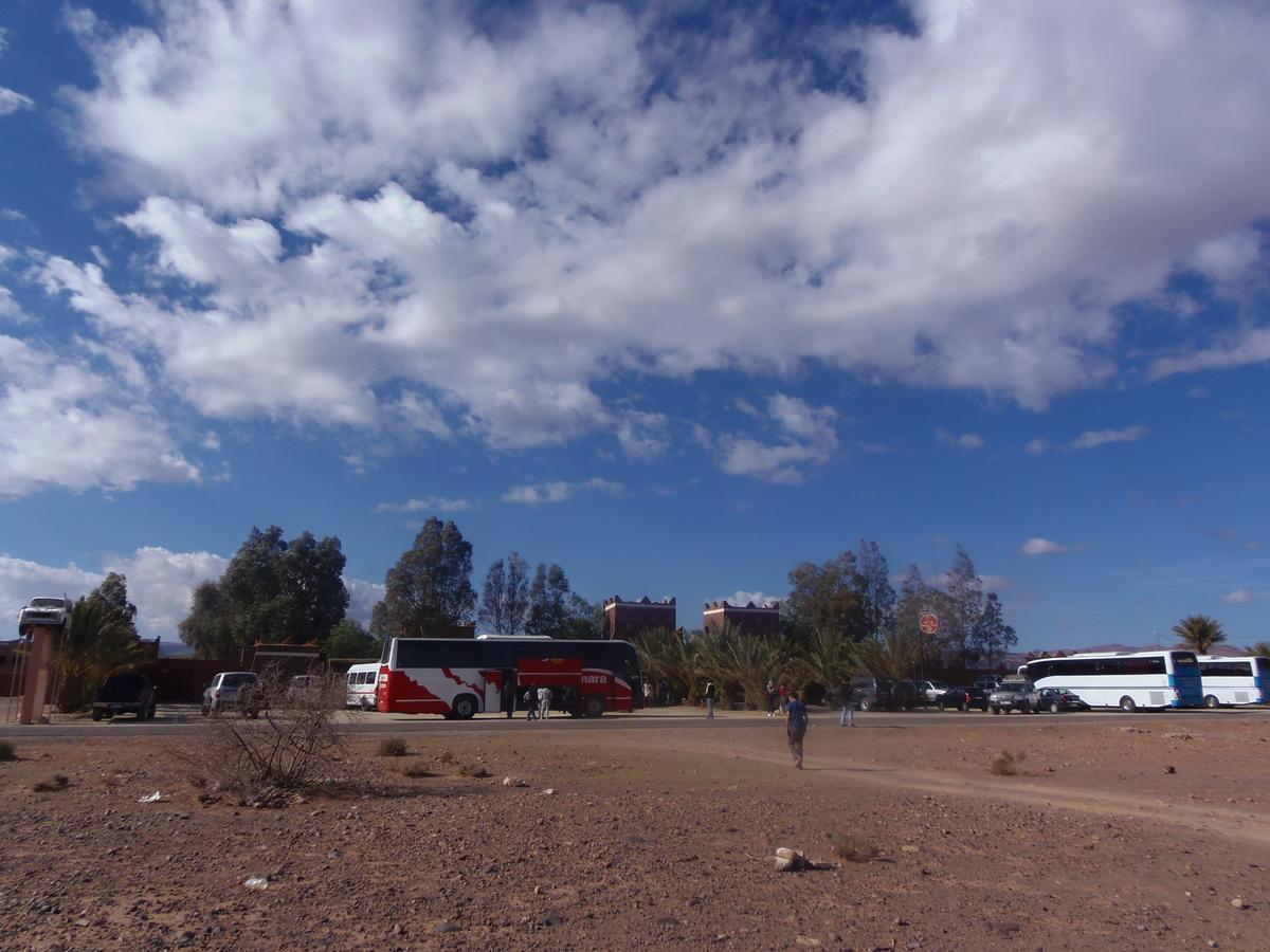 Hotel Kasbah Meteorites Imi n'Ouzrou Exterior foto